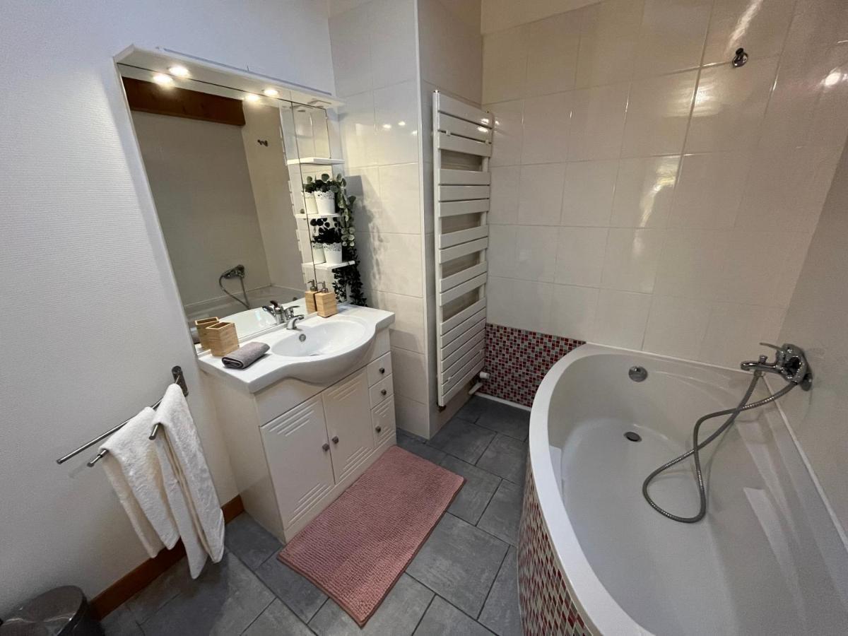 Le Caladois Apartment วิลฟร็องช์-ซูร์-โซน ภายนอก รูปภาพ